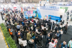Cross-Domain Collaborations of 5G Smart Cities and the Renovation Led by IoT Network